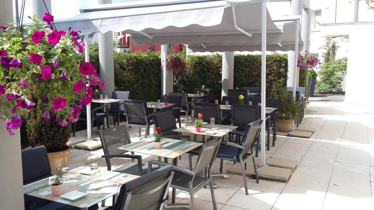 Cottage Logis Hotel - Restaurant Dudelange Exterior foto